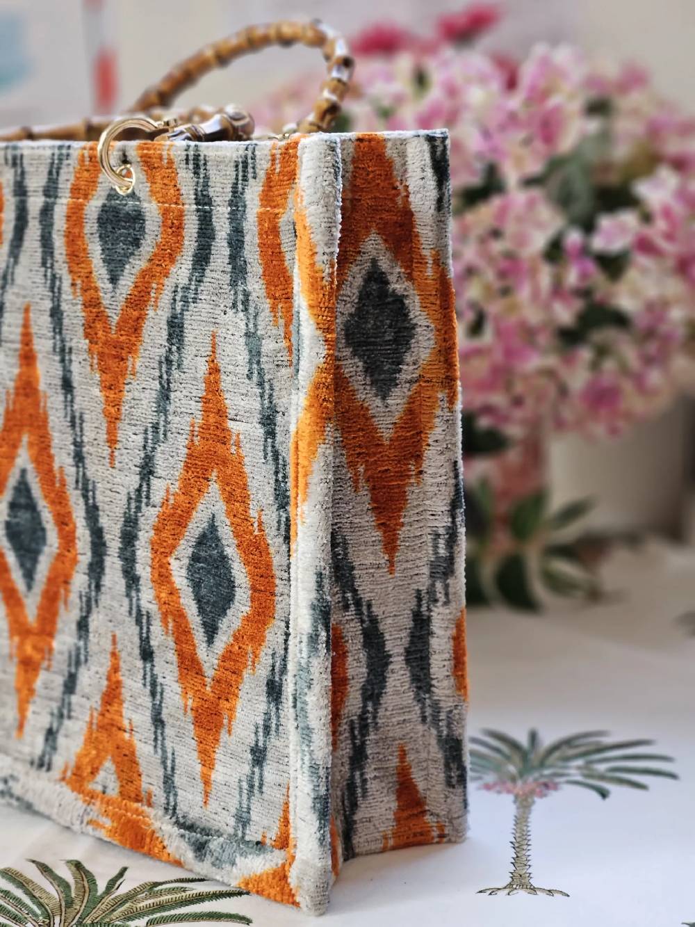 Les Ottomans Silk velvet ikat bamboo tote TSP14 Online