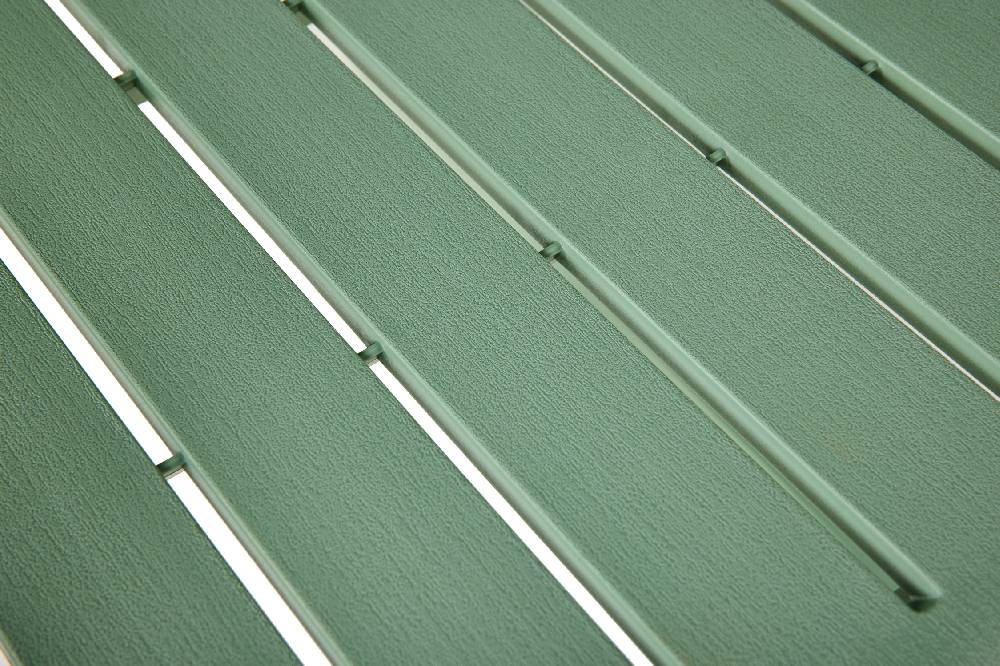 Novità Home Ajobi - Set 1/5 da esterno In Pp Verde Salvia 2025