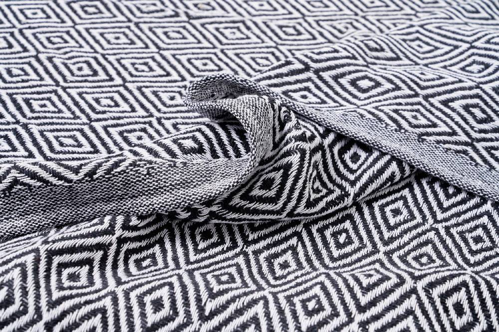 Novità Home Diamond - blanket design diamond black/white Sconto