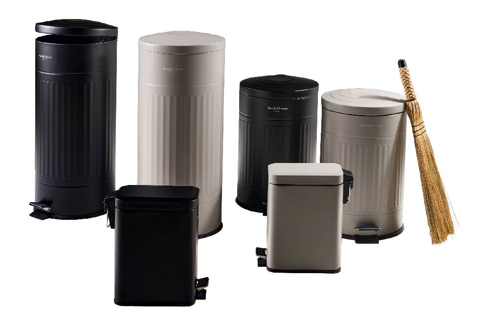 Novità Home Daily Trash - Pattumiera nera opaca - 30 litri soft touch in metallo soft close Officina