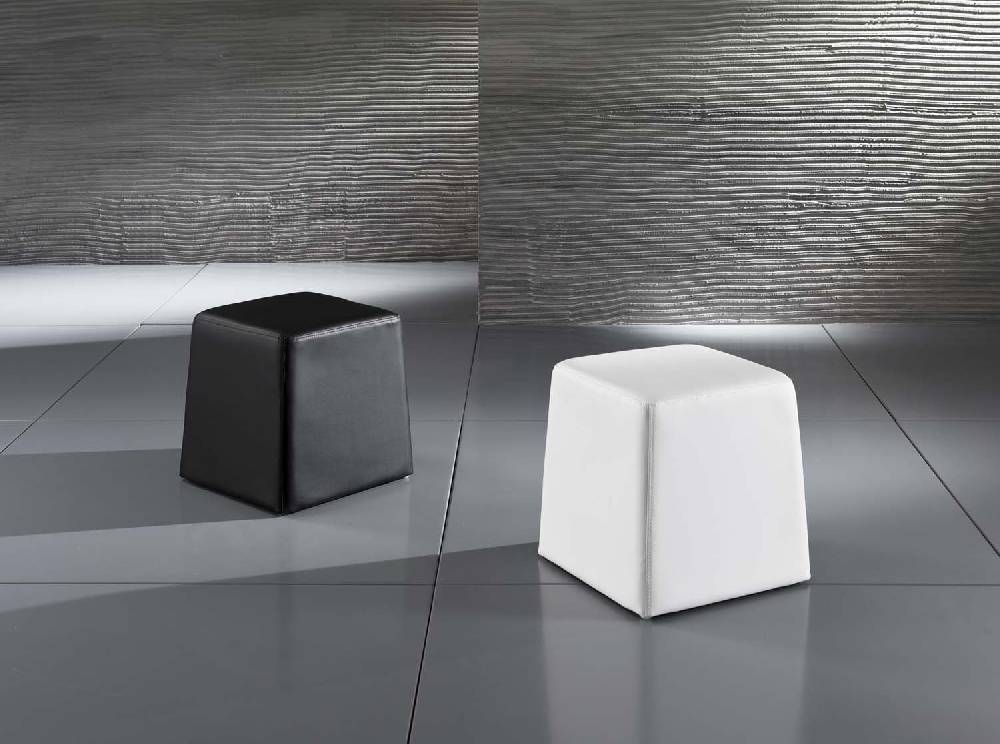 Oresteluchetta pouf MARIE BLACK Outlet