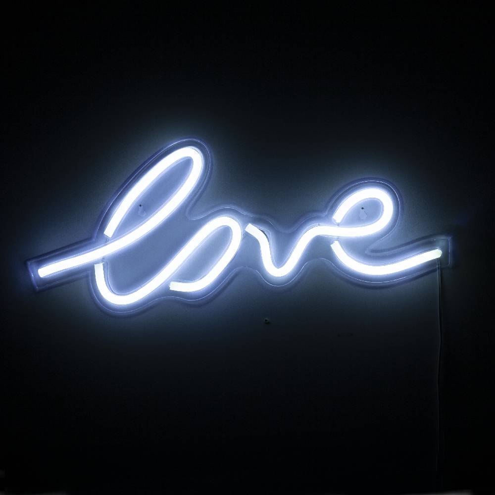 Oresteluchetta scritta luminosa da parete LOVE Moda