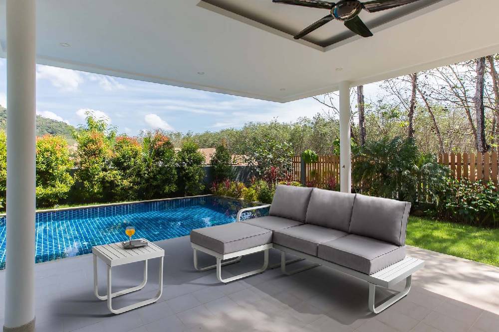 Oresteluchetta Divano con pouf outdoor PALMA Offerta