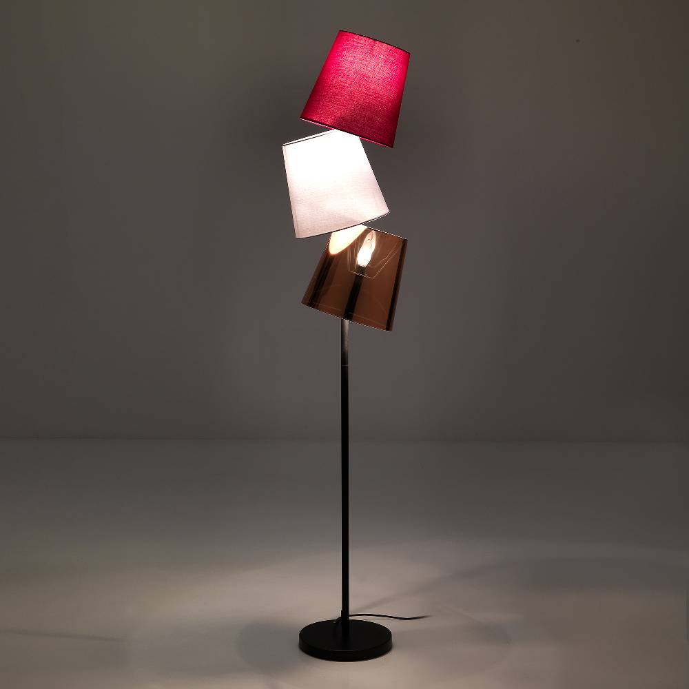 Oresteluchetta Lampada da terra BLEND 2025