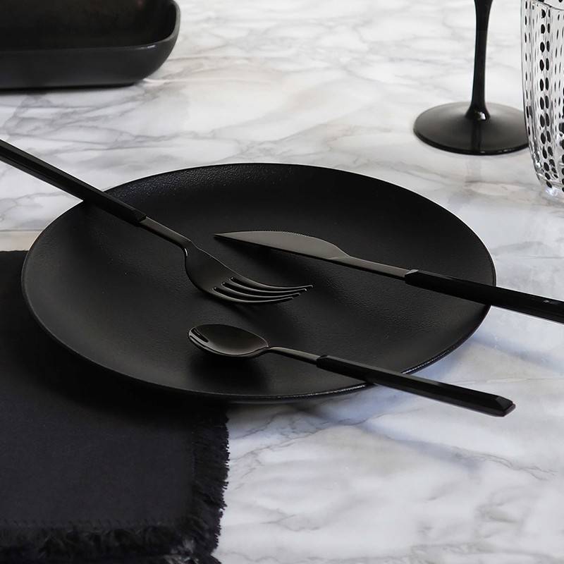 Pintinox Sushi Anniversary Black&Black » set 24 posate da tavola in acciaio 2025
