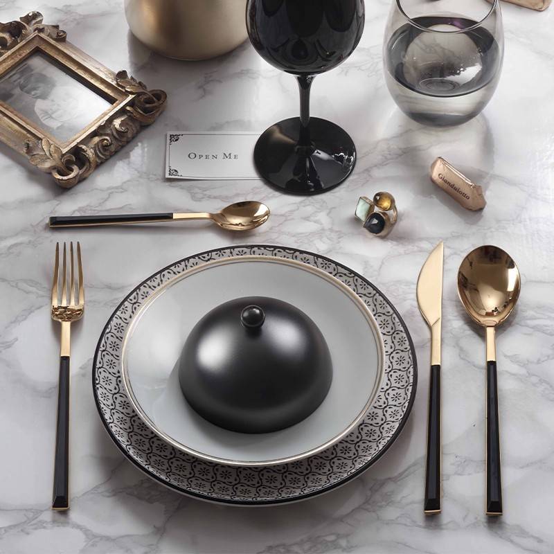 Pintinox Sushi Anniversary Gold&Black » set 24 posate da tavola in acciaio Qualità