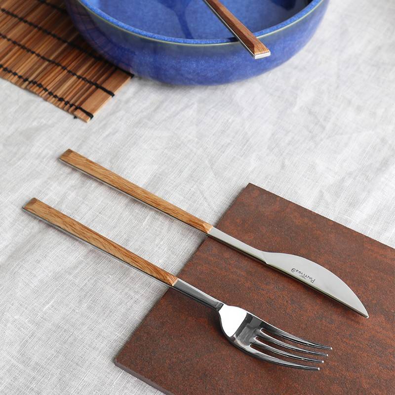 Pintinox Sushi Queen » set 24 posate da tavola in acciaio lucido con manico teak Sottocosto