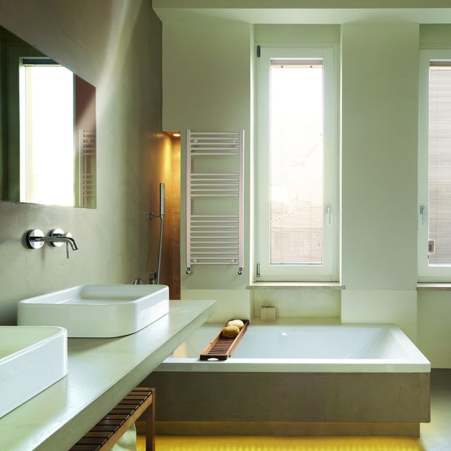 Leroymerlin Scaldasalviette ad acqua calda DE'LONGHI KIARA bianco interasse 450 mm L 50 x H 120 cm Online