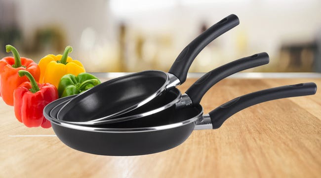Leroymerlin Batteria da Cucina Induzione Set Pentole 7 Pezzi e 3 Padelle Coperchi in Vetro Magefesa Nero KENIA Online