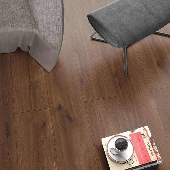 Leroymerlin Pavimento laminato ARTENS H20 GANDIS noce scuro resistente all'acqua Sp 10mm Nuovo