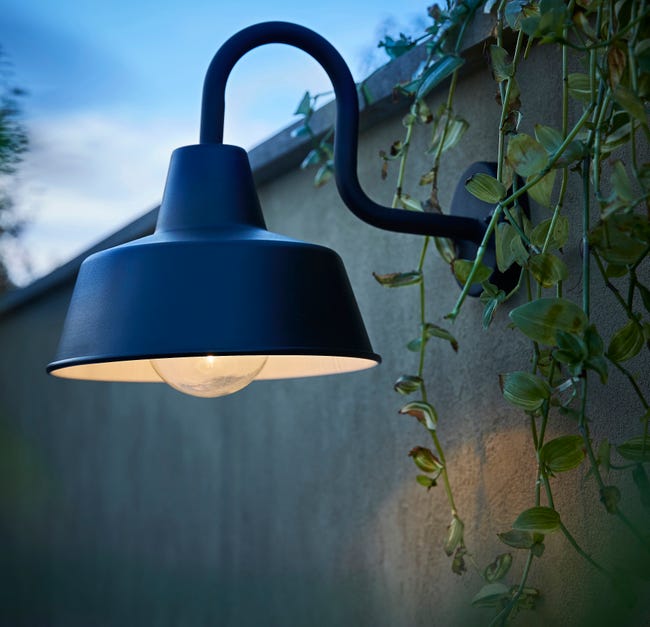 Leroymerlin Applique classico da esterno Sarasota nero INSPIRE IP44