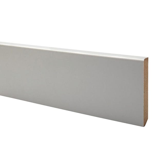 Leroymerlin Battiscopa Classic in mdf bianco Sp 10 mm x H 6.5 x L 220 cm 10 pezzi / 22 m In Vendita