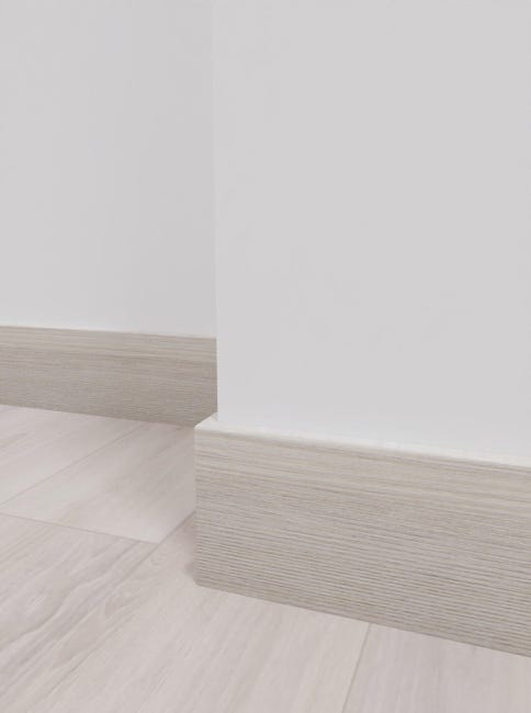 Leroymerlin Battiscopa Classic Resort in mdf marrone Sp 10 mm x H 8 x L 220 cm / 2.2 m Offerta San Valentino