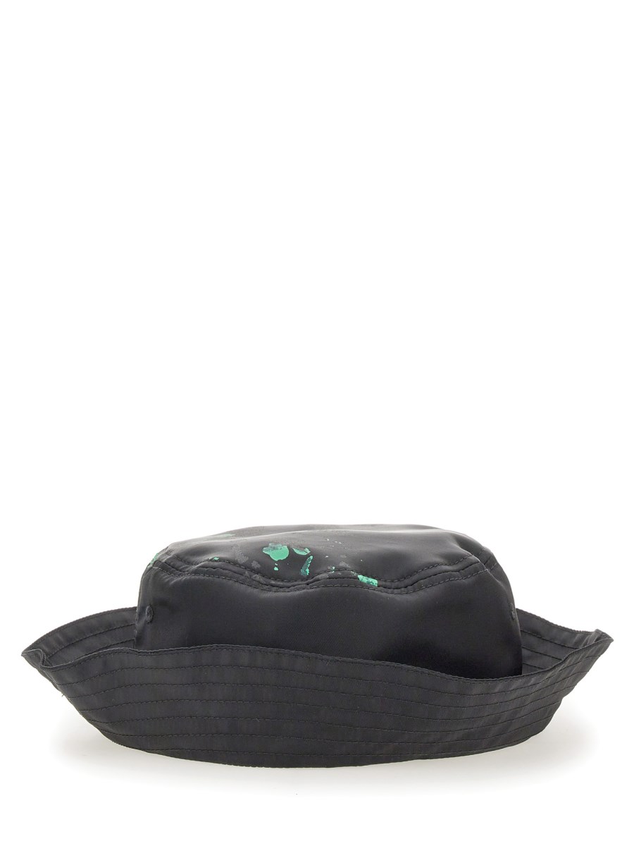 MOSCHINO CAPPELLO BUCKET CON LOGO Offerta
