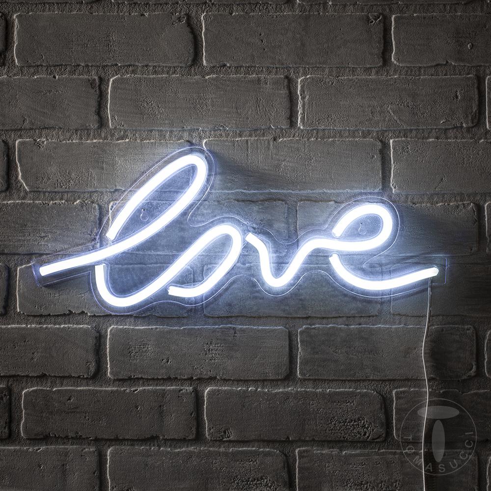 Tomasucci scritta luminosa da parete LOVE Online